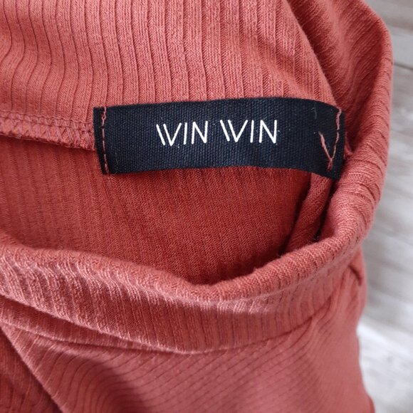 Ivin Ivin Cutout Top L Ribbed Mockneck Cropped 659 - Picture 4 of 5